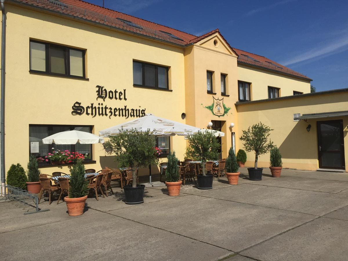 Hotel Schuetzenhaus Bruck  ภายนอก รูปภาพ